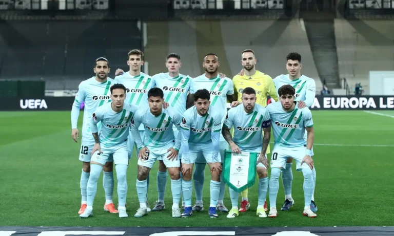 Ποδόσφαιρο: Βρέθηκε κοντά στον Ολυμπιακό, παίζει κόντρα στον Παναθηναϊκό