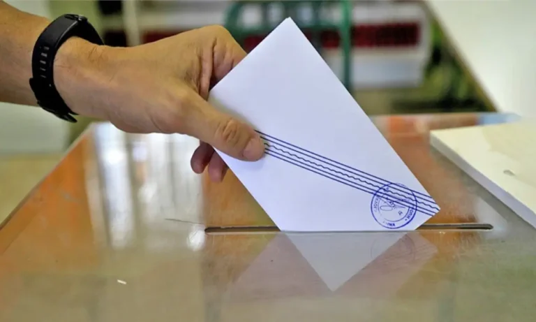 Κοινωνία: Δημοσκόπηση Alco: Οι 7 στους 10 απαντούν ότι μόνο με αλλαγή κυβέρνησης θα υπάρξει δικαιοσύνη και κάθαρση στη χώρα