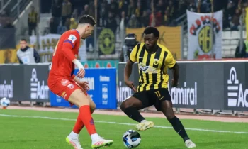 Ποδόσφαιρο: Ακόμα τους… ντριμπλάει ο Κοιτά – Δεν του παίρνει κανείς την μπάλα – Θα ζήλευε και ο Μεντιλιμπαρ