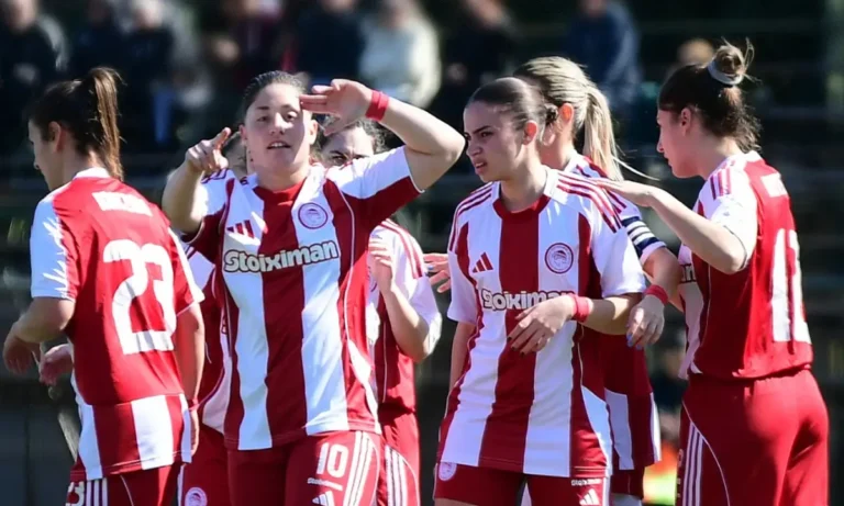 Ποδόσφαιρο: Ολυμπιακός Γυναικών: Το 11 στα 11 με 5-0