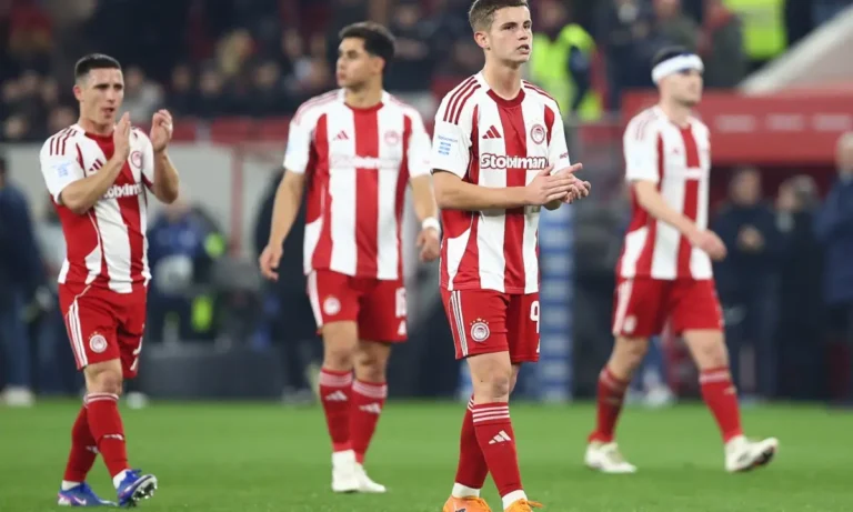 Ποδόσφαιρο: Ολυμπιακός: Τι έφερε το χειροκρότημα στο Γεώργιος Καραϊσκάκης παρά την ισοπαλία χωρίς γκολ με τον ΠΑΟΚ