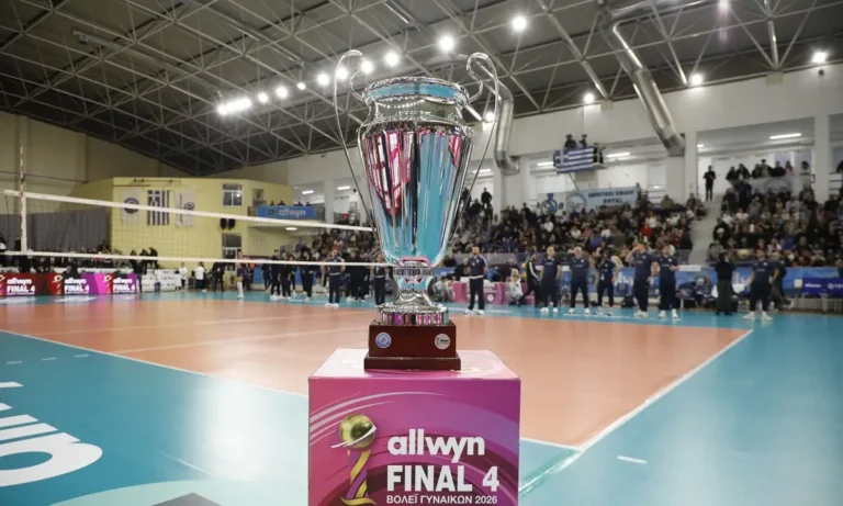 Ιστορικός τελικός στο Allwyn Final 4 Κυπέλλου Γυναικών – Οι αθλήτριες τoυ Πανιωνίου Betsson κέρδισαν το πρώτο κύπελλο της ιστορία τους