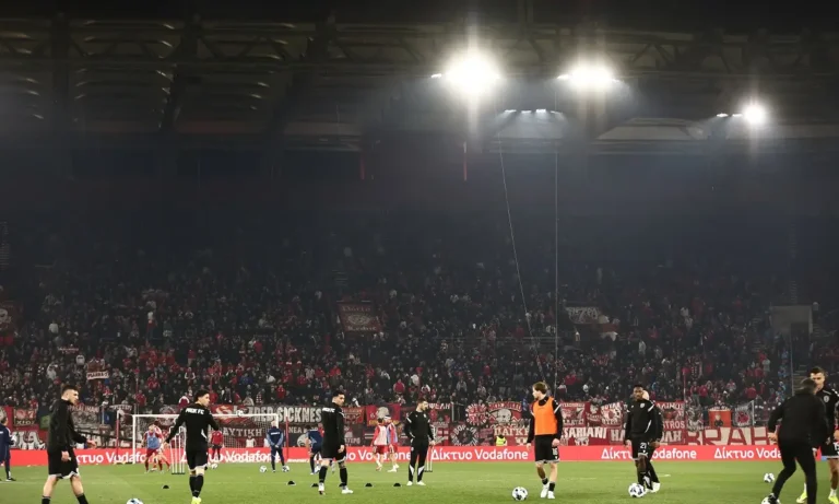 Ποδόσφαιρο: Ολυμπιακός – ΠΑΟΚ: Τραυματίστηκε στην προθέρμανση ο Ζίβκοβιτς